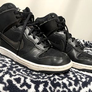 Women's Court Vision Mid Sneaker *RARE ALL BLACK*